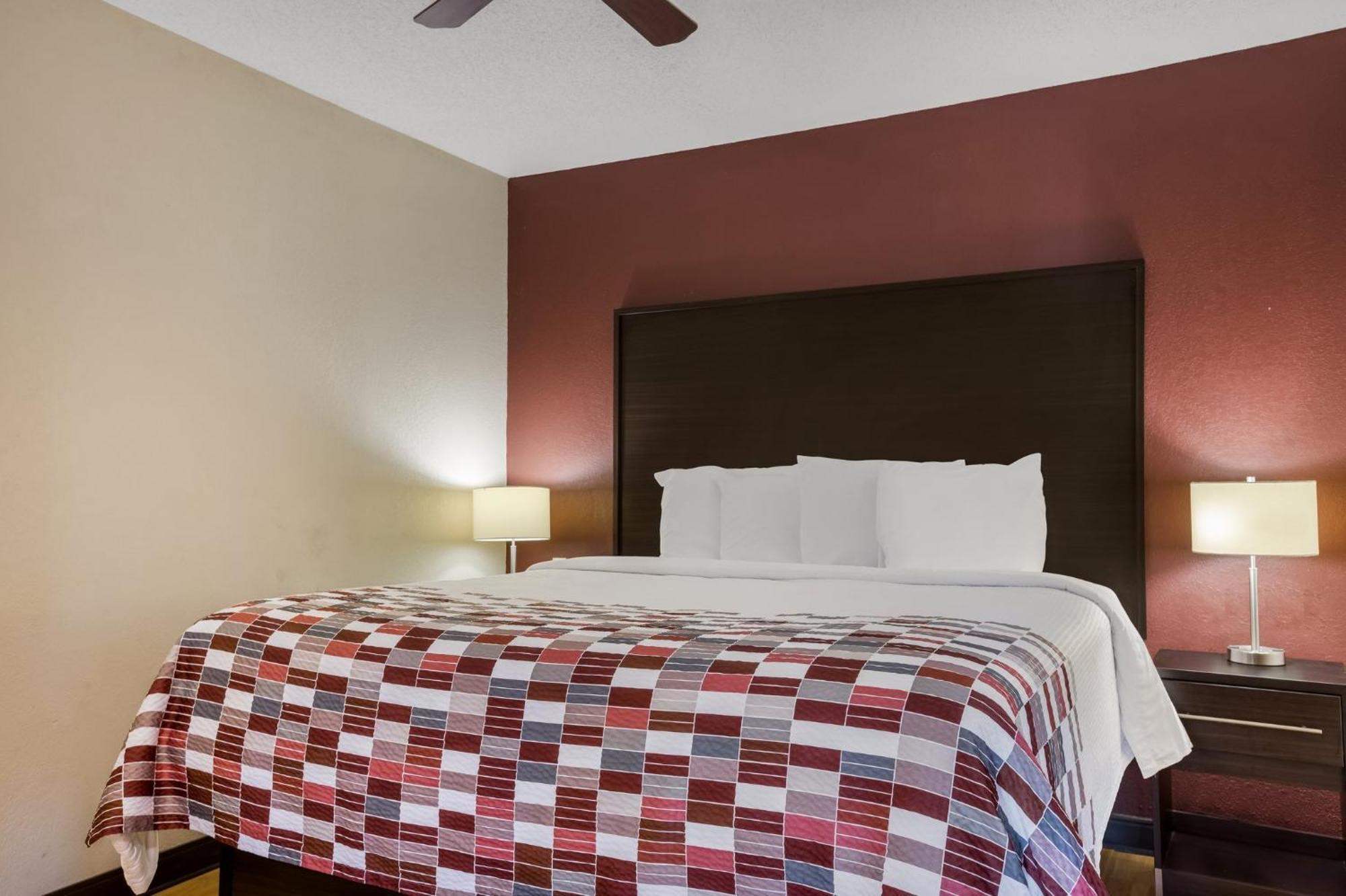 Red Roof Inn & Suites Statesboro - University Dış mekan fotoğraf